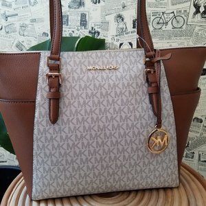 Vanilla Large charlotte Tote Michael Kors NWT